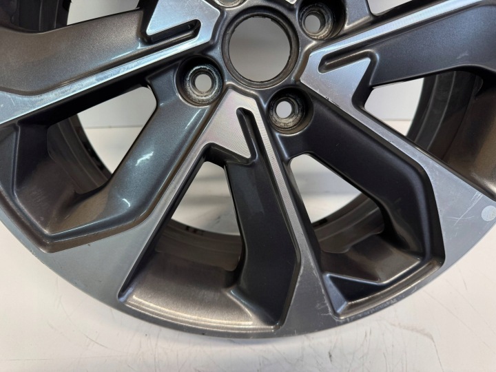 фото №10, Алюминиевый диск kia rio iv 17" дюймов 6.5j 4x100 et 49 52910-h8500