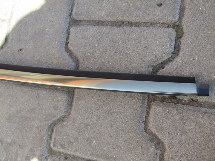 фото №8, 1 mercedes w210 sedan хром рамка стекло задняя планка прокладка стёкла зад