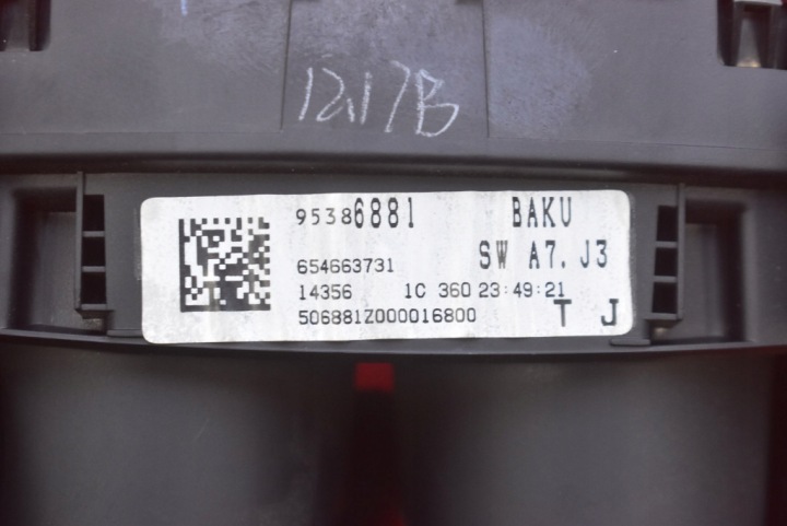 фото №8, Панель приладів eu 95386881 opel mokka a 1.6 cdti 136 km 12-15