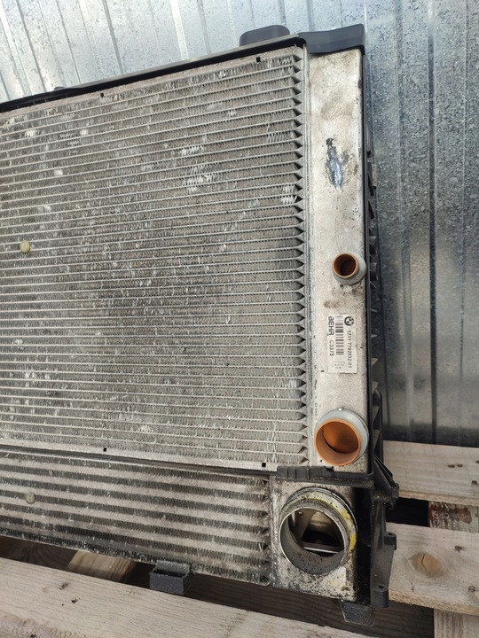 фото №8, Pas переднє комплект радіатор bmw e60 e61 2.0d 2003-2010