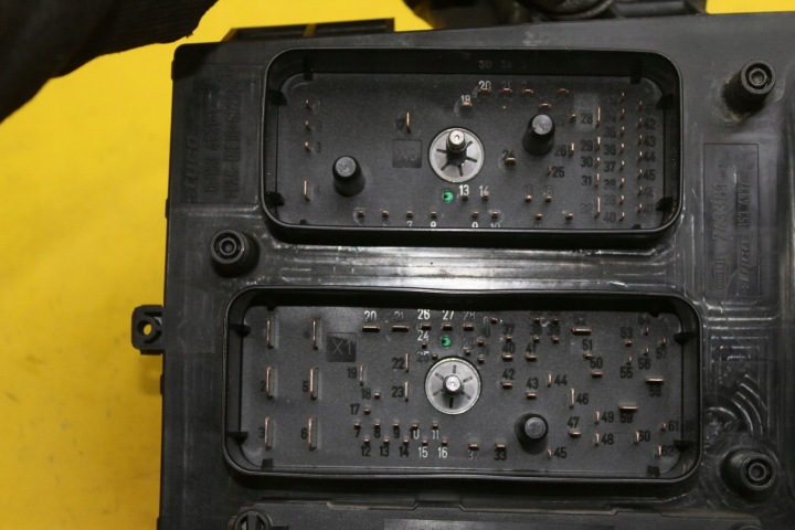 фото №6, Блок предохранителей opel zafira b astra h 13206754hb