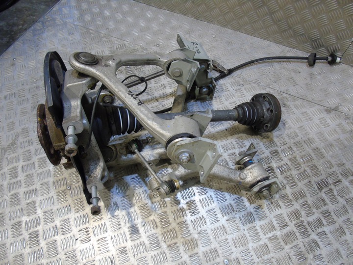 фото №1, Ідеальні підвішування праві зад mercedes sls w197 1