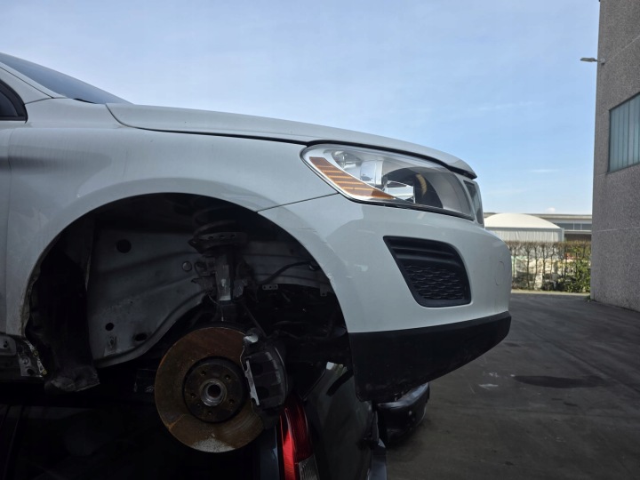 фото №9, Volvo xc60 i 08-13 r 614-46 шумоізоляція підкладка капота + застібки
