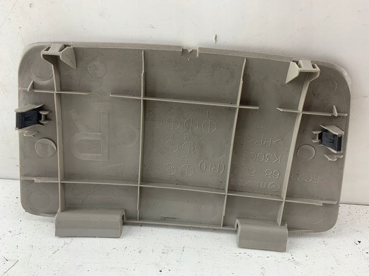 фото №2, Mazda cx-7 решітка заглушка амортизатора праві зад