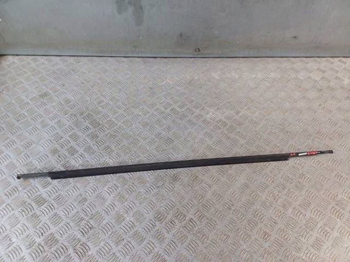 фото №4, M31audi a6 c8 планка накладка двері лівий перед 4k0837475a