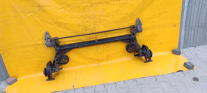 фото №5, Балка з piastami зад renault megane ii універсал 1,9dci 01-08r .