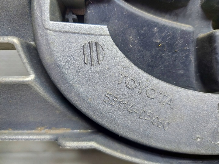 фото №13, Решітка радіатора решітка радіатор toyota avensis t25