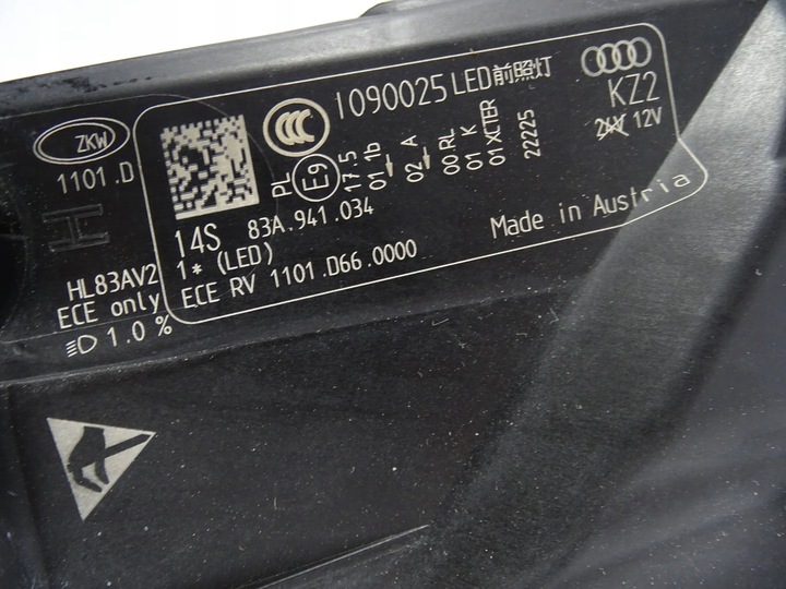 фото №7, Лампа перед передняя правая audi q3 83a полный led