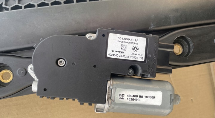 фото №6, Люк vw passat b8 usa 561877041b 8d0877255d оригінал новий