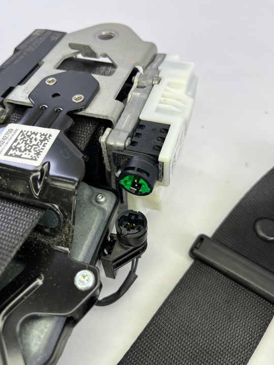 фото №8, Pas безопасности переднее левый перед bmw 7 g11 g12 оригинальный номер 7402427