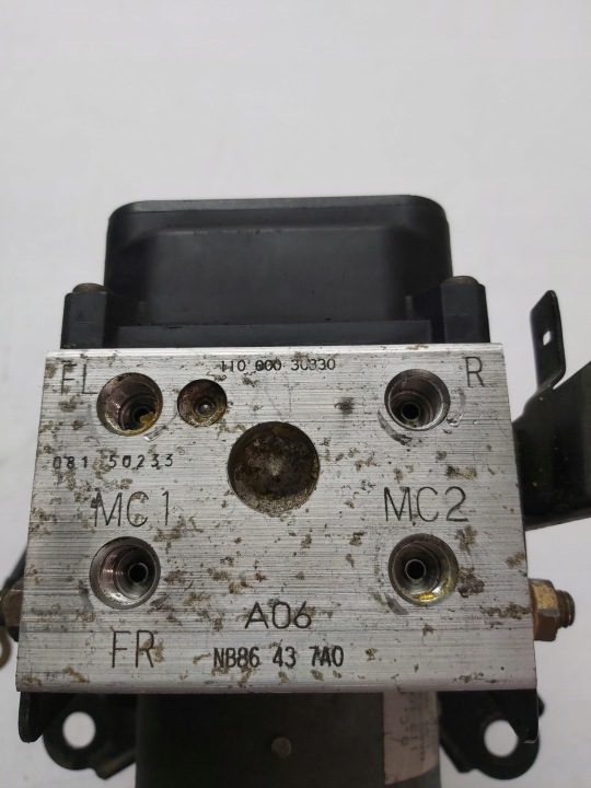 фото №7, Mazda mx-5 1.6b nb86437a0 11000030830 блок управления abs