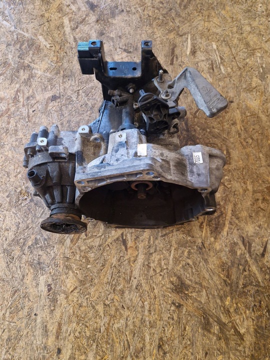 фото №1, Механическая коробка передач 5 коробки передач seat ibiza iv 6j,6p mal