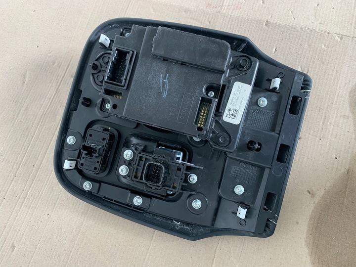 фото №11, Ford mustang mach-e rwd 75.7kwh панель ручка изменения коробки передач оригинал