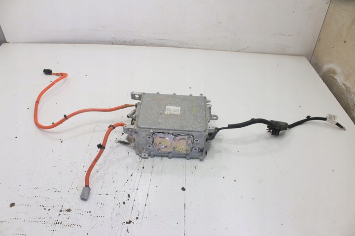 фото №1, Зарядное устройство модуль аккумулятора 9803587180 berlingo iii partner электрик