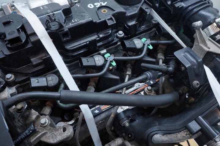 фото №8, Volvo v50 s40 ii c30 v40 ii c70 двигатель форсунки стойка комплектный d4162t 1.6d