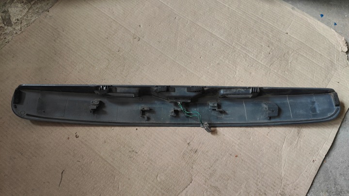 фото №8, Накладка тримач молдинг задньої кришки багажника do nissan qashqai j10 2007-2013