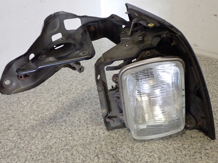 фото №8, Toyota celica 89-93 at18 лампа передня права