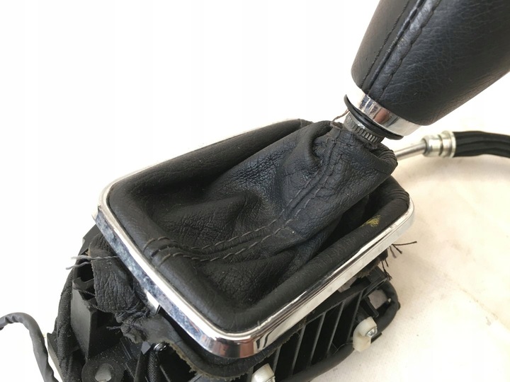 фото №7, Maserati quattroporte 08-12 выборщик домкрат ручка