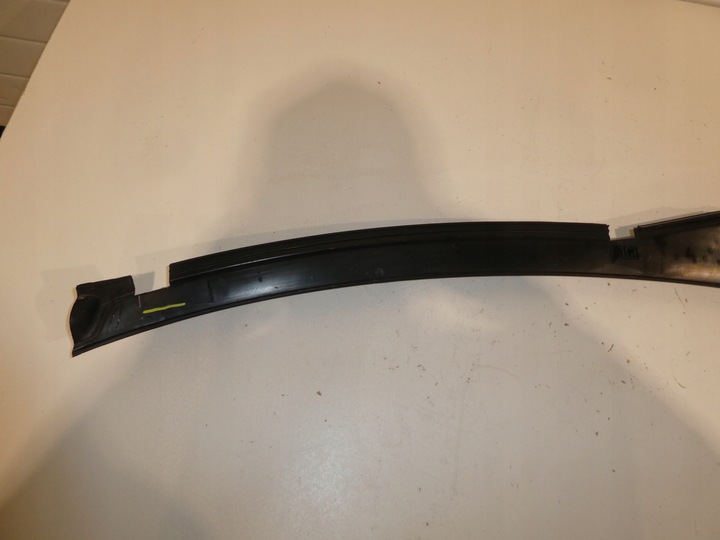 фото №5, Audi a5 8t панель под лобовым стеклом 8k1819403