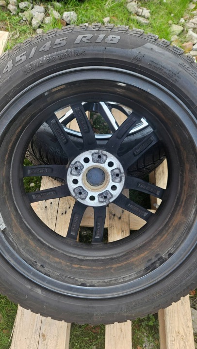 фото №13, Диски bmw g30 8x18" 5x112 8093915 шины pirelli зимний 245/45 r18 2024 r