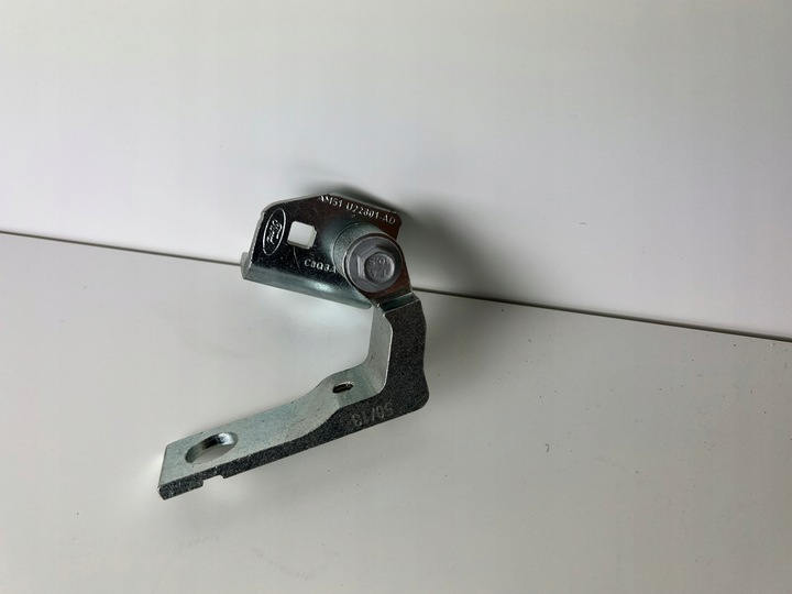 фото №1, Ford focus mk3 петля верхний дверь левый зад 10-18