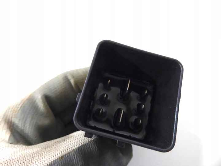 фото №3, Реле свечей накаливания opel crossland 1.6 cdti