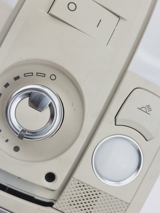 фото №8, Audi a6 c6 рестайлінг лампа стеля стеля головна link 4f0947135cc бежева