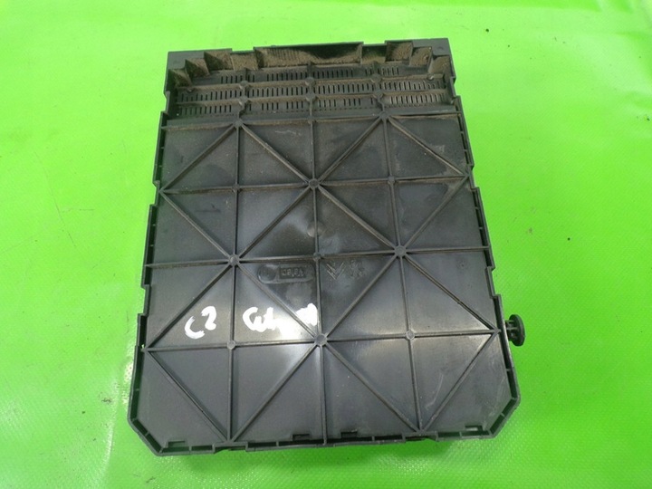 фото №3, Citroen c2 1.4 hdi 68km коробка запобіжників модуль bsi 9664156780