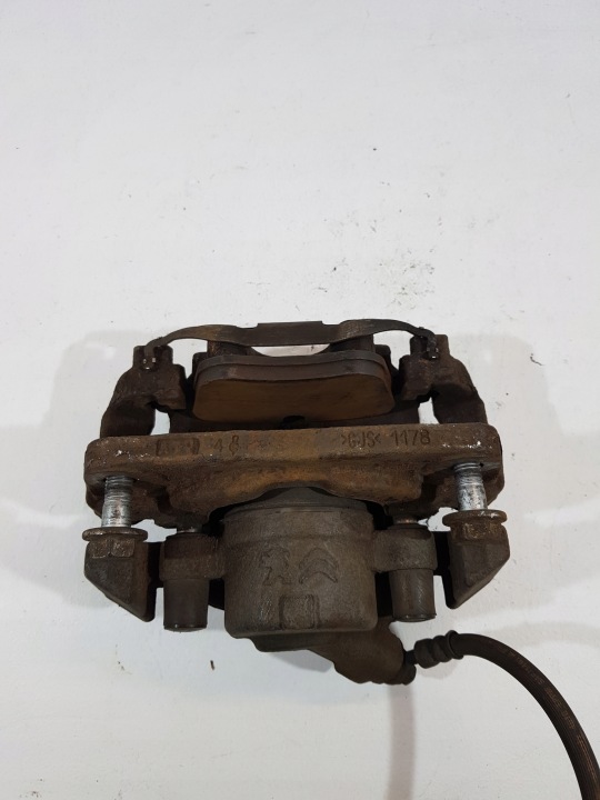 фото №7, Суппорт тормозной левые перед 9830798880 opel combo e berlingo iv 21r 1.5d eu