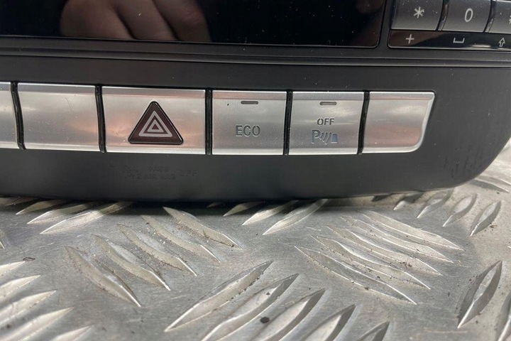 фото №11, Радио з навигация mercedes-benz c w204 a2049001813 2.14l дизель 120kw