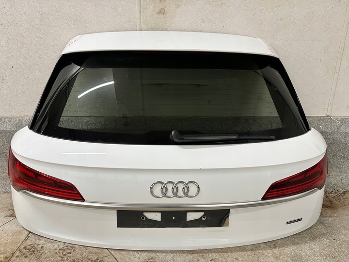 фото №1, Крышка багажника зад задняя audi q5 80a нормальный 22r камера рестайлинг оригинал