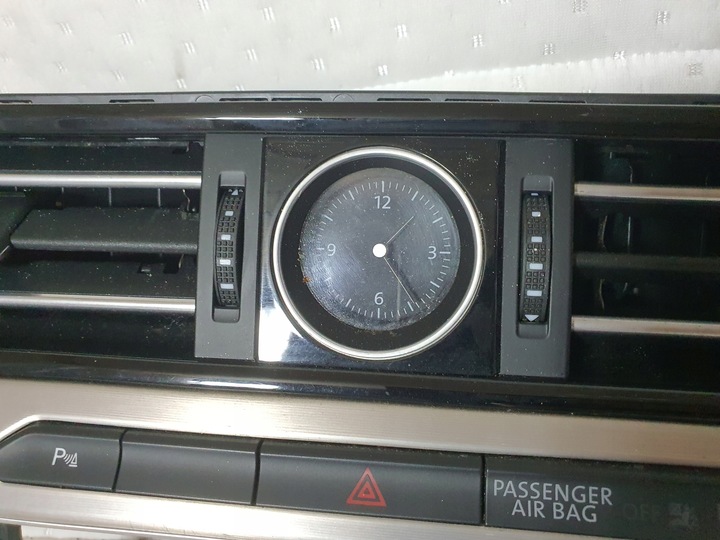 фото №5, Решётка воздуховод часы dekor планка vw passat b8