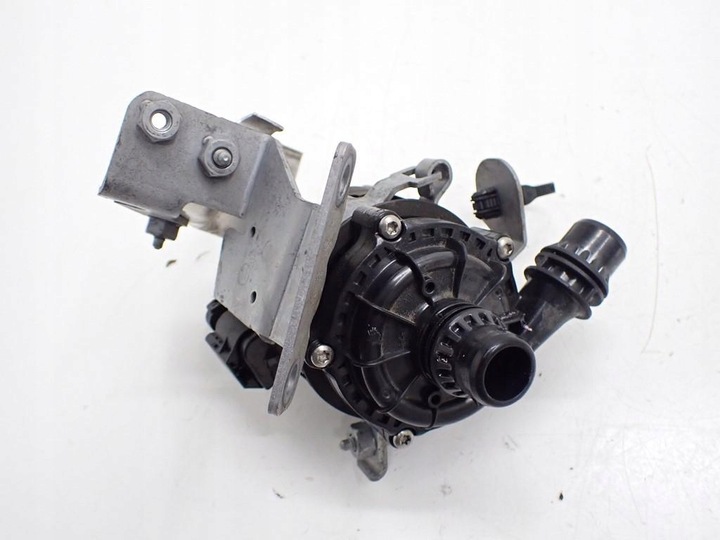 фото №1, Додатковий помпа води 00521817600 jeep compass ii 1.5 turbo t4 гібрид 23r