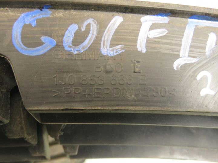 фото №6, Решётки бампера vw golf iv 1j0853677d 1j083666e 1j083665b