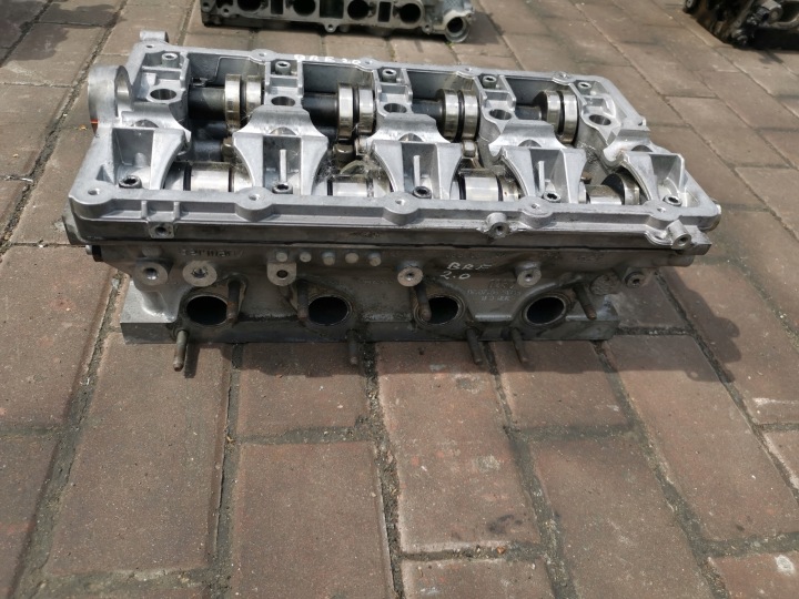 фото №7, Головка 03g103373a seat toledo iii vw passat audi 2.0 tdi bre