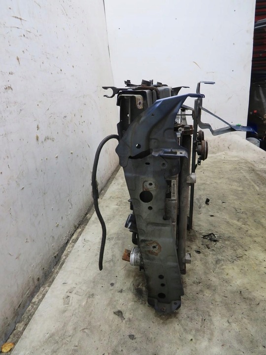 фото №4, Pas переднее радиатор avensis t29 1.6 2.0 d4d