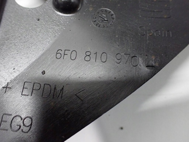 фото №8, Підкрилок правий зад задні оригінал 6f0810970 seat ibiza v 6f 18r