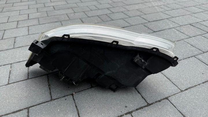 фото №6, Фара права toyota corolla e12 рестайлінг 04-07 фара праве перед eu