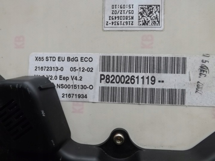 фото №7, Renault clio ii 2 fl рестайлинг 1.5 dci панель приборов p8200261119