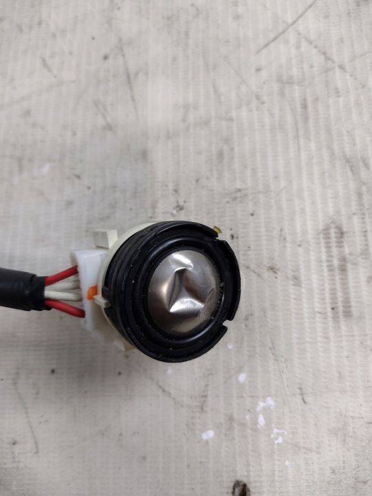 фото №5, Установка дверь правые зад toyota prius ii 08r. 8215347150g