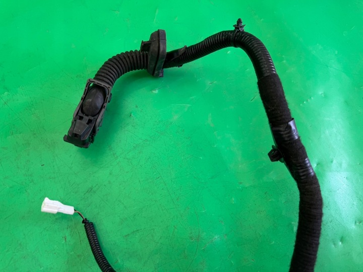 фото №8, Жгут дверь правых передних 24124-3zl0e nissan pulsar 14-18 европа