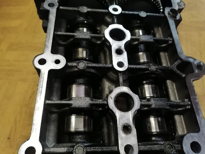 фото №10, Крышка клапанов opel 1.9 z19dth