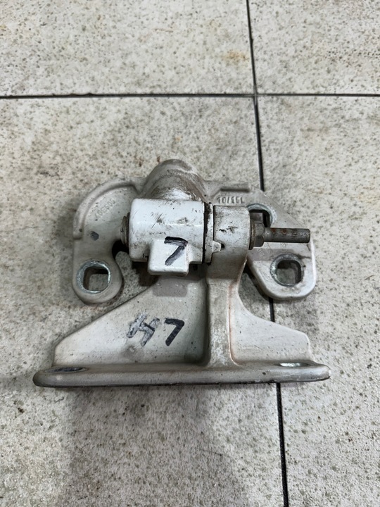 фото №1, Петля дверь левый нижний mercedes actros mp 4 a9607220144