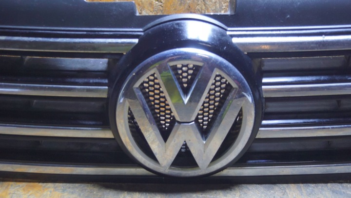 фото №6, Vw passat b7 решётка радиатора решётка 3aa853651 g335
