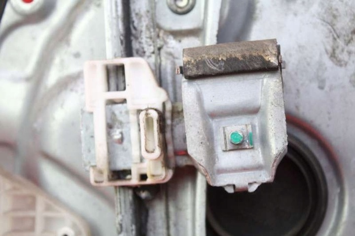 фото №8, Підйомник вікна праві перед eu 82480-1d230 kia carens 3 iii 06-10