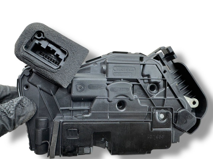 фото №6, Volkswagen tiguan 2021 перед сторона левая замок дверь передних