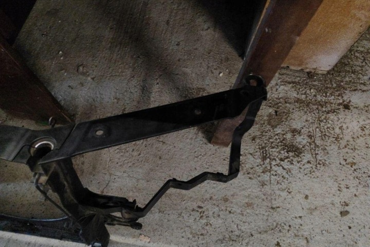 фото №8, Комплект радіатор audi a8 d2 4d2, 4d8 4d0805571t 3.3l дизель 2002
