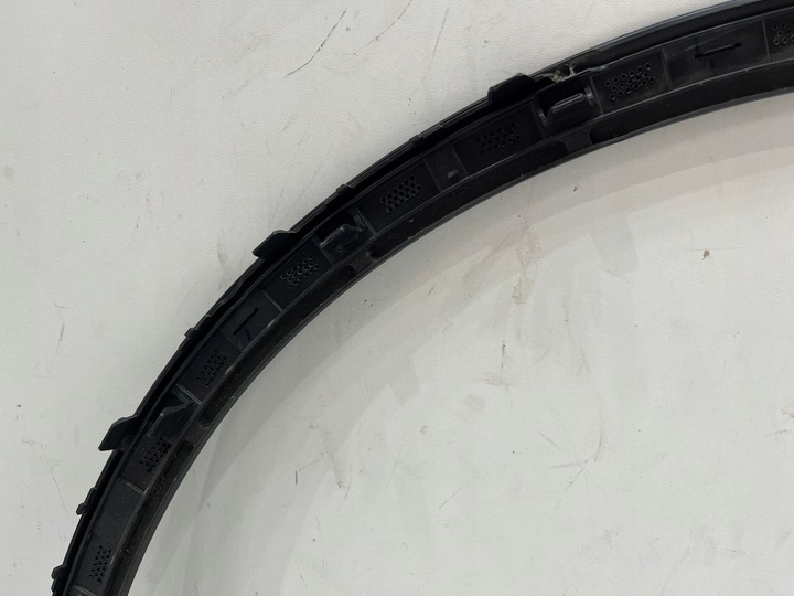 фото №9, Volvo polestar ii 2 планка крила перед передня права 32216408 ідеальний стан!