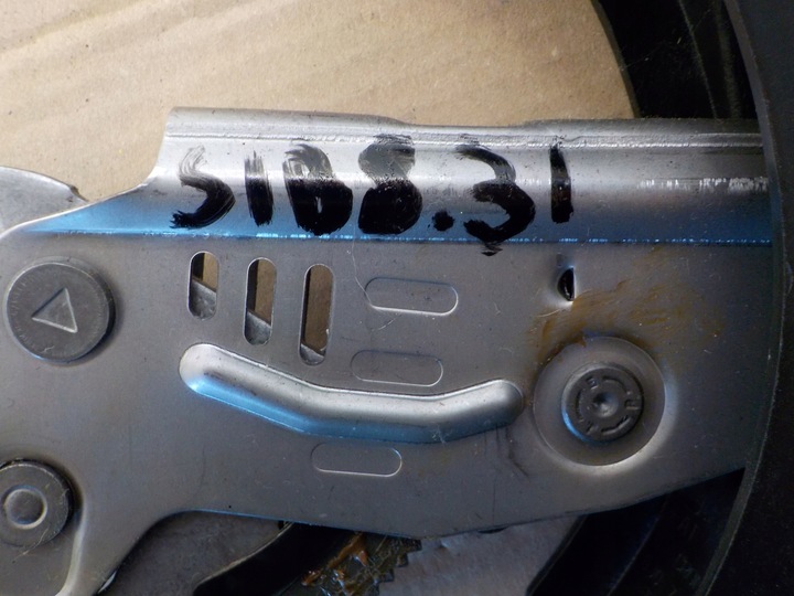 фото №3, Seat ibiza iv 1.4b 2009r важіль гальма ручного 6j0711461b