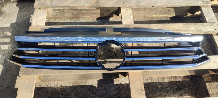 фото №1, Решітка радіатора решітка volkswagen vw passat b8 08.2014r - 12.2023r chrom/czarny